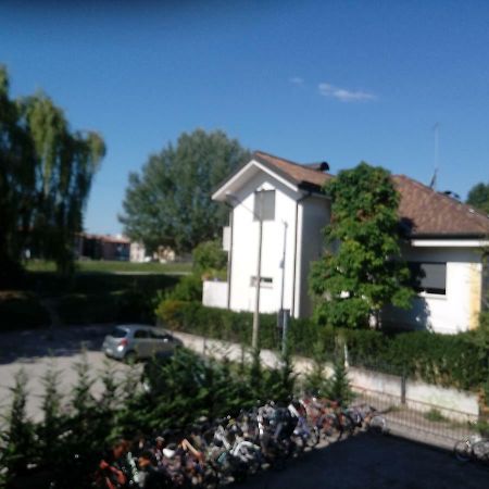 Vicino Al Prato Della Valle Intero Appartamento Parcheggio Facile Di Fronte بادوفا المظهر الخارجي الصورة