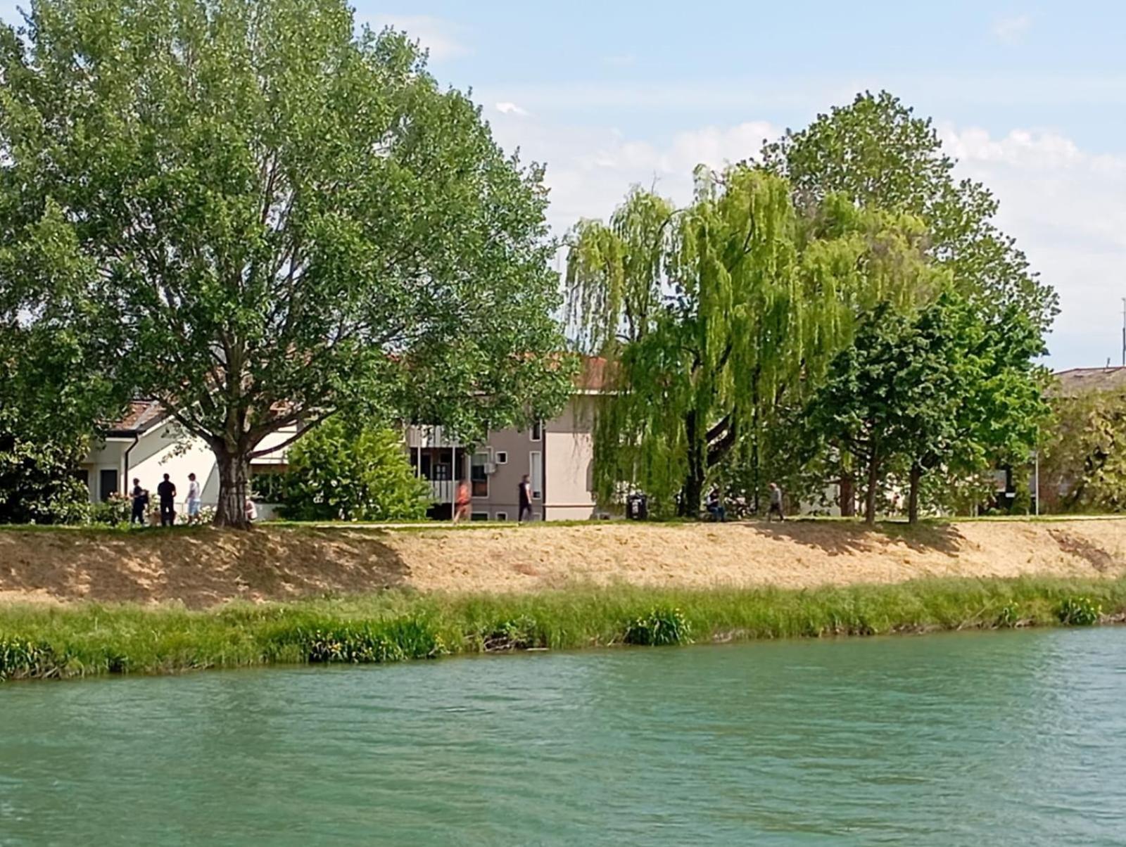 Vicino Al Prato Della Valle Intero Appartamento Parcheggio Facile Di Fronte بادوفا المظهر الخارجي الصورة